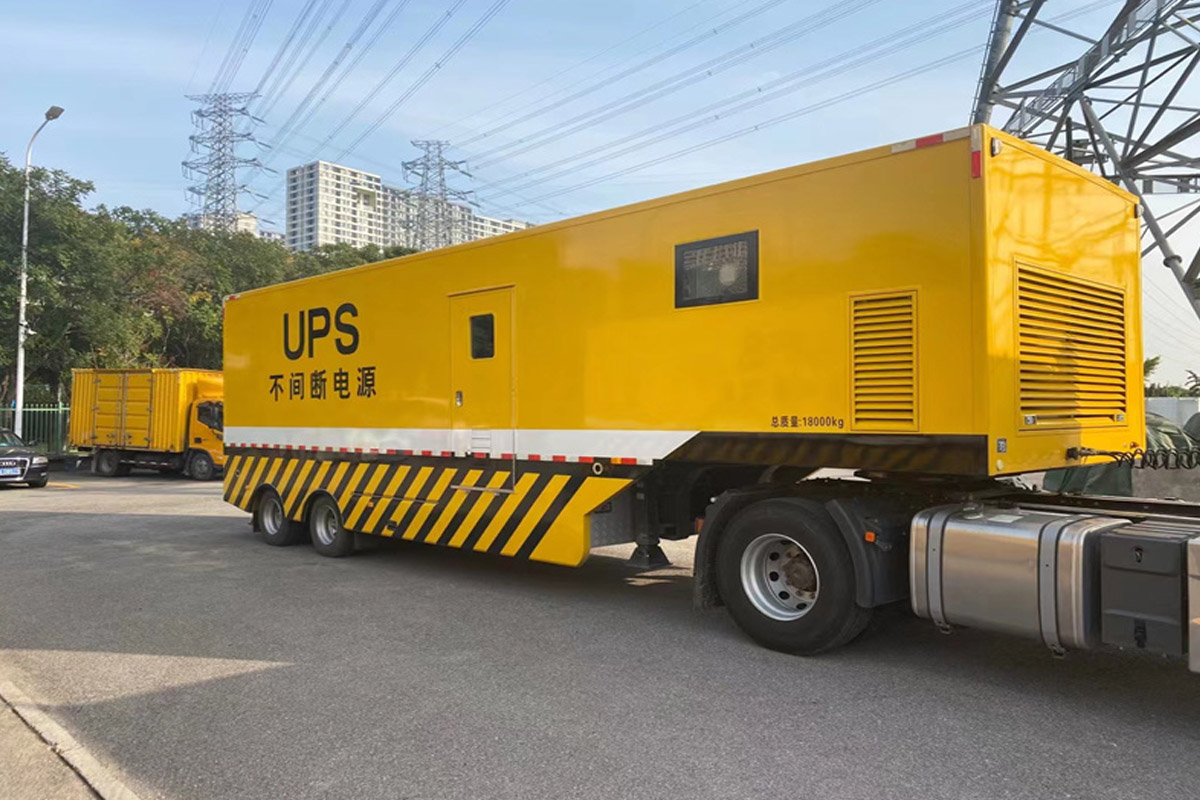 平果发电机租赁施工现场